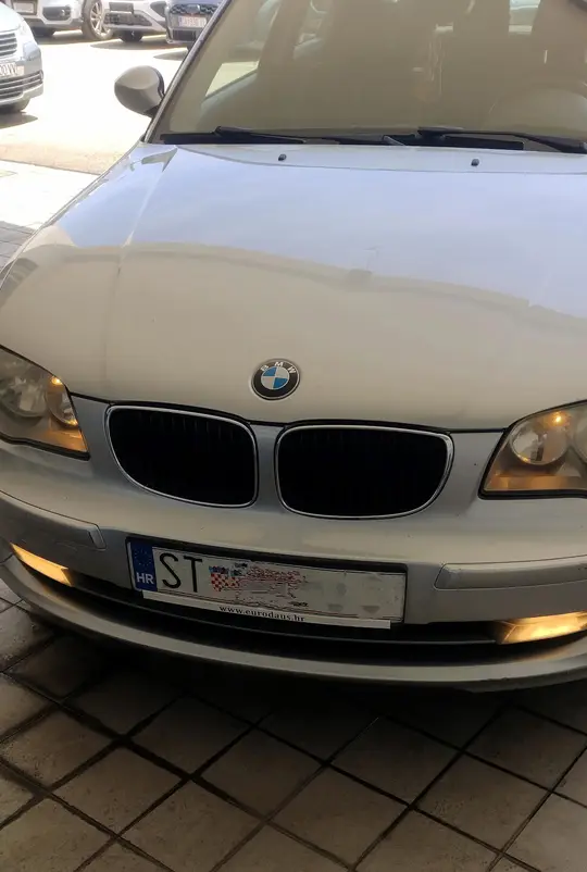 BMW 120