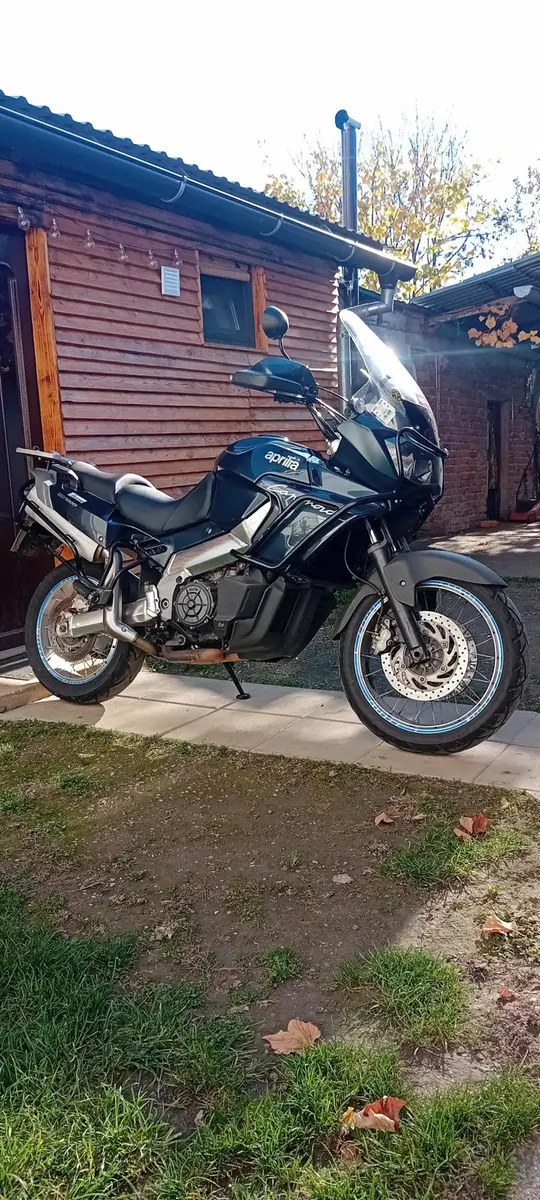 Aprilia ETV1000