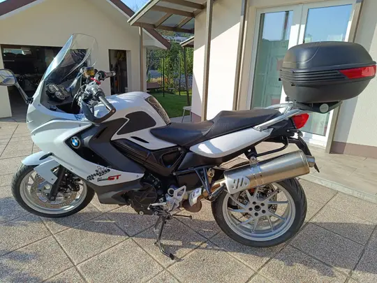 BMW F 800 GT