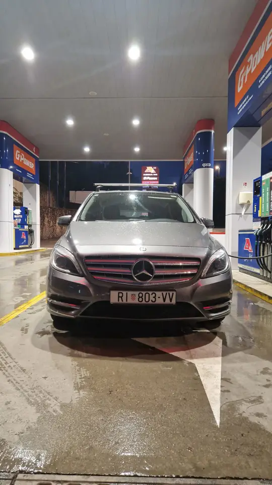 Mercedes-Benz B 150