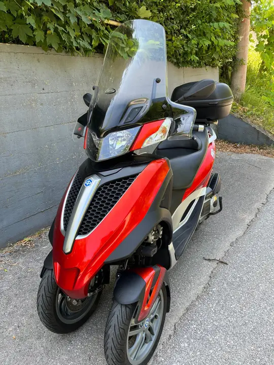 Piaggio MP3
