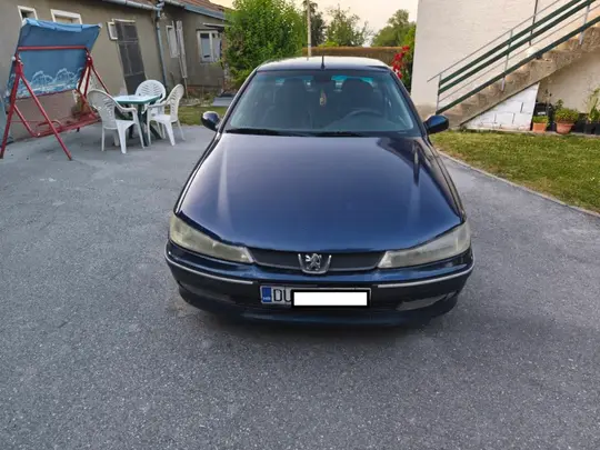 Peugeot 406