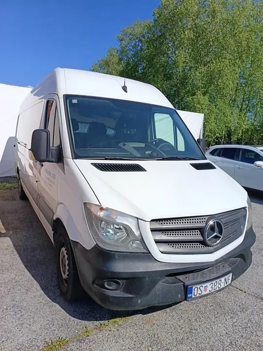 Mercedes-Benz Sprinter