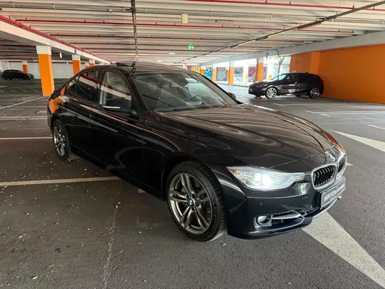 BMW 335
