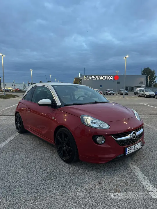 Opel Adam