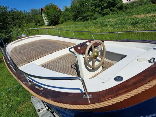 Catalana 32