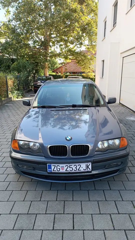 BMW 328
