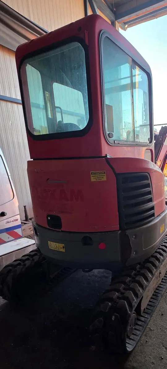 Bobcat E26