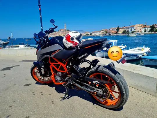KTM 390 Duke