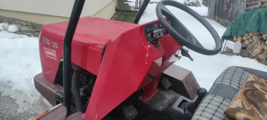 Ostalo Traktor prodaja
