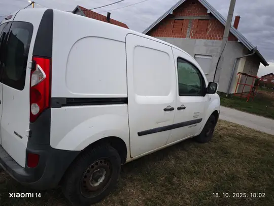 Prodajem Kangoo