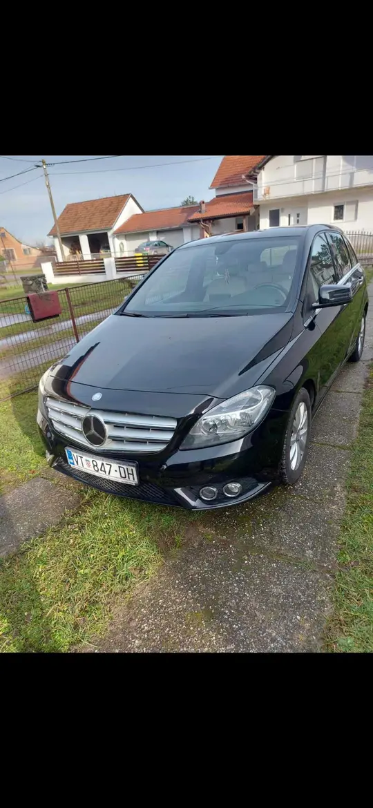 Mercedes-Benz B 150