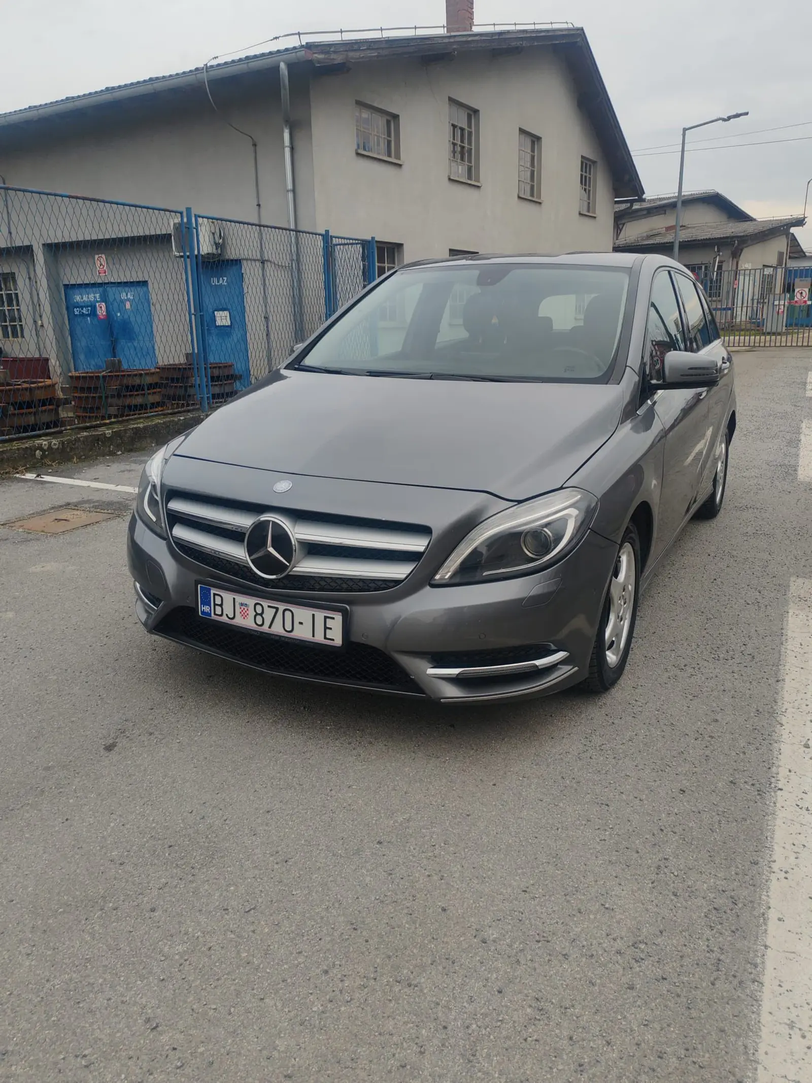 Mercedes-Benz B 150