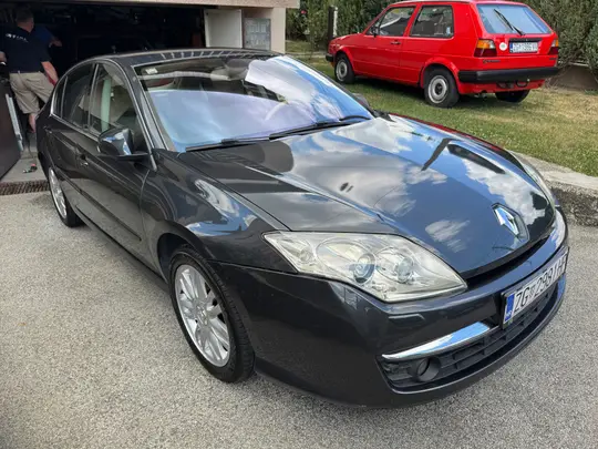 Renault Laguna