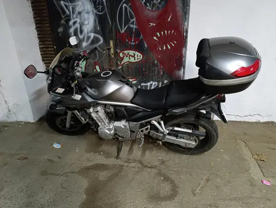 Suzuki GSF650