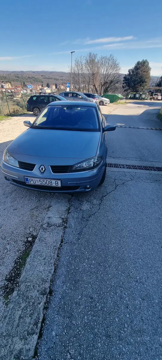 Renault Laguna