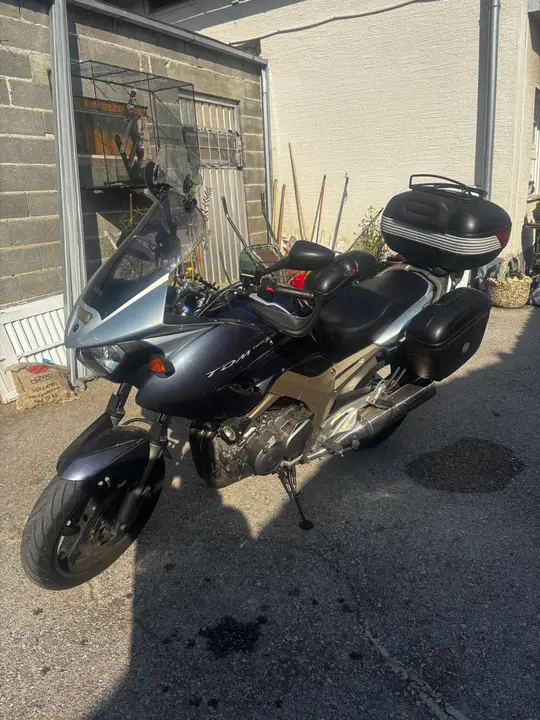 Yamaha XSR900