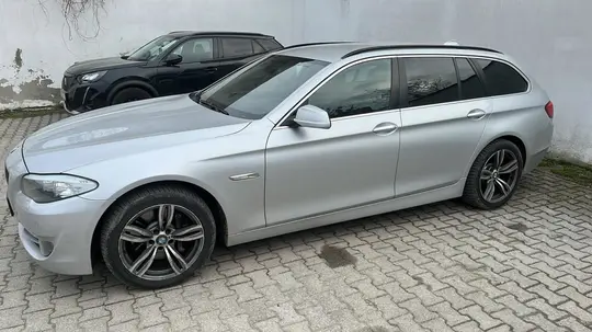 BMW 518