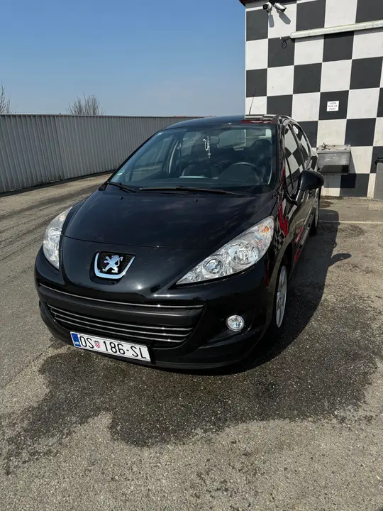 Peugeot 207