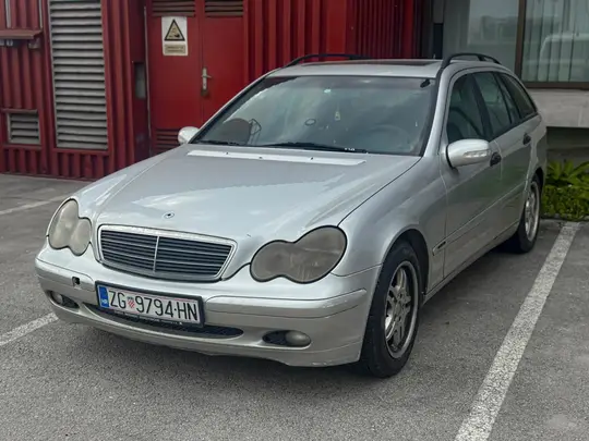 Mercedes-Benz 200
