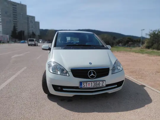 Mercedes-Benz A 160