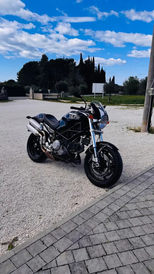 Ducati Monster