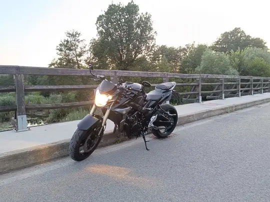 Suzuki GSX-R750