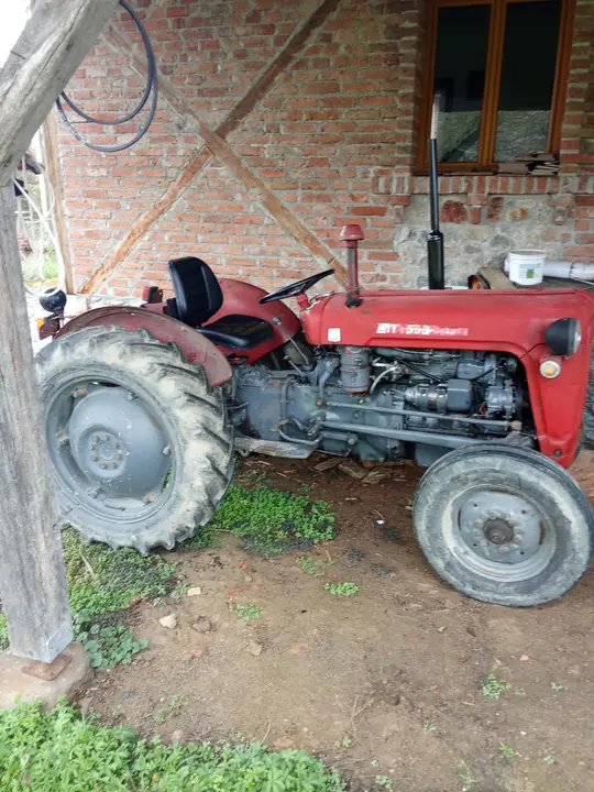 IMT 533 bez kabine