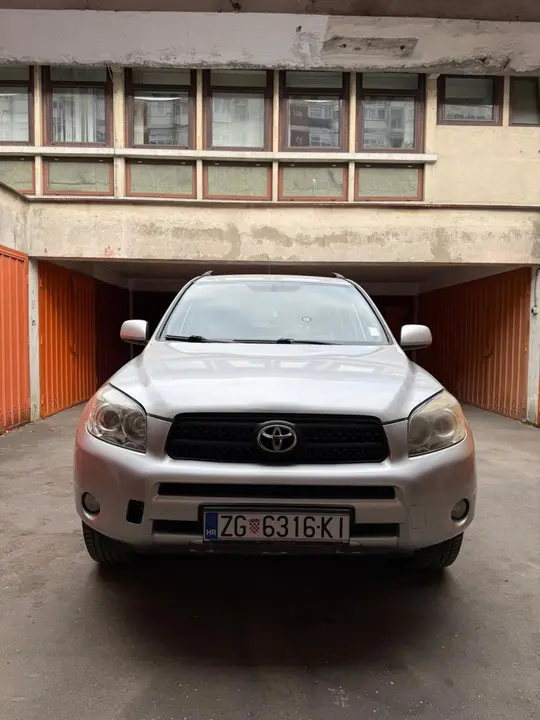 Toyota RAV 4