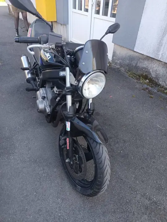 Suzuki GS 500