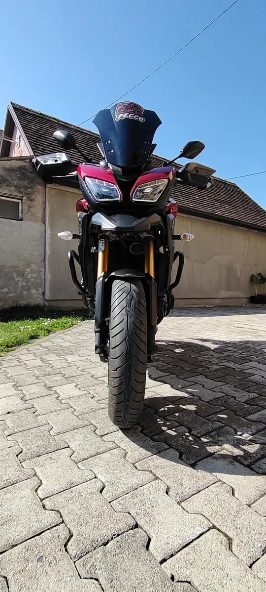 Yamaha Tracer 900
