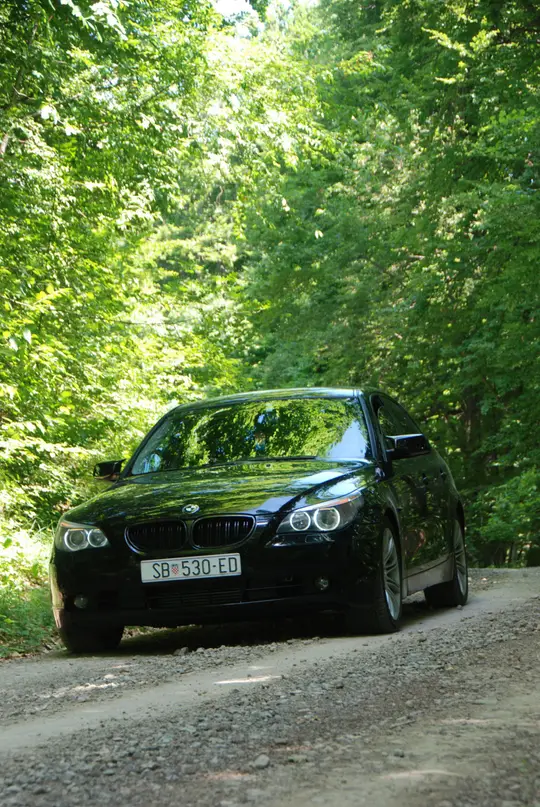 BMW 530