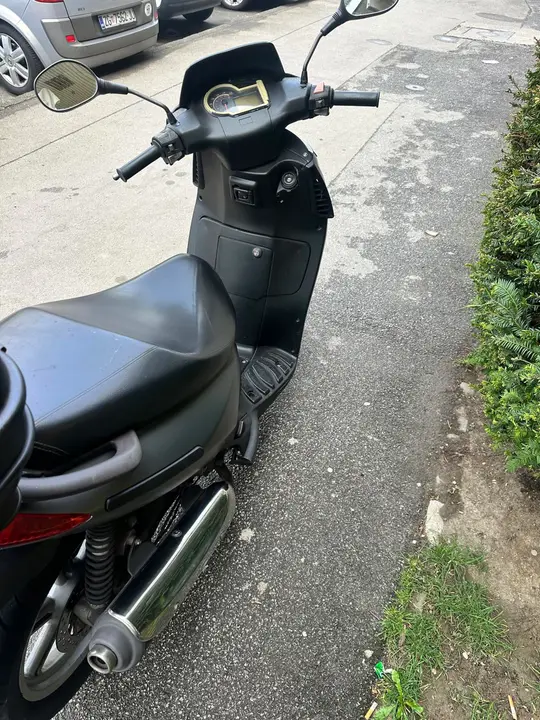 Aprilia Sportcity 200