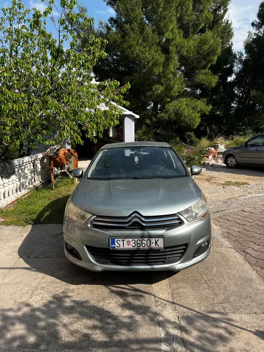 Citroën C4