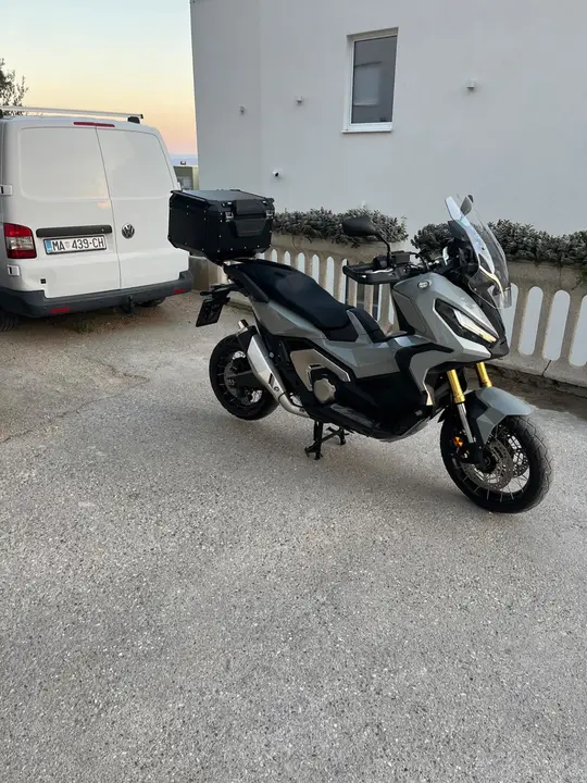 Honda X ADV