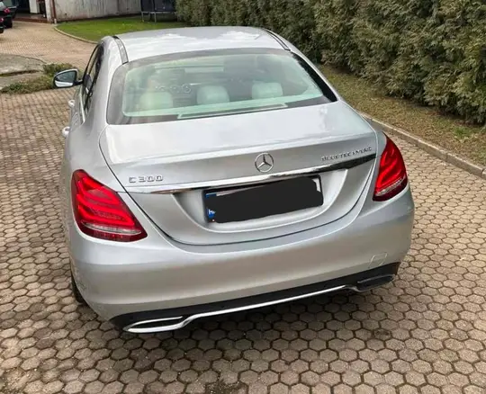 Mercedes-Benz 300