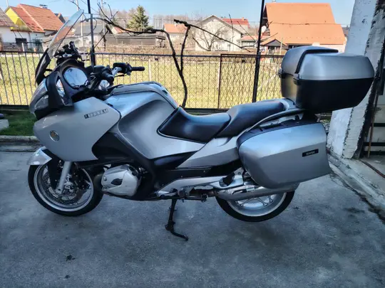 BMW R1200R