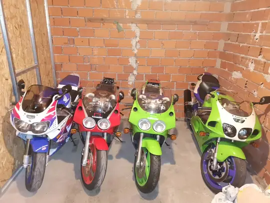 Kolekcija Motora
