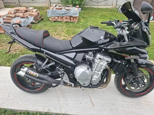 Suzuki GSF1250