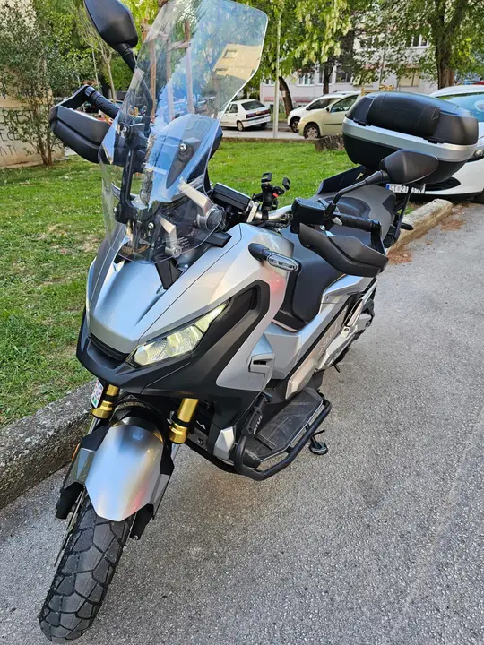 Honda X ADV