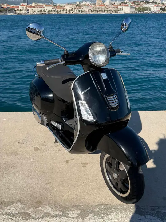 Piaggio Vespa