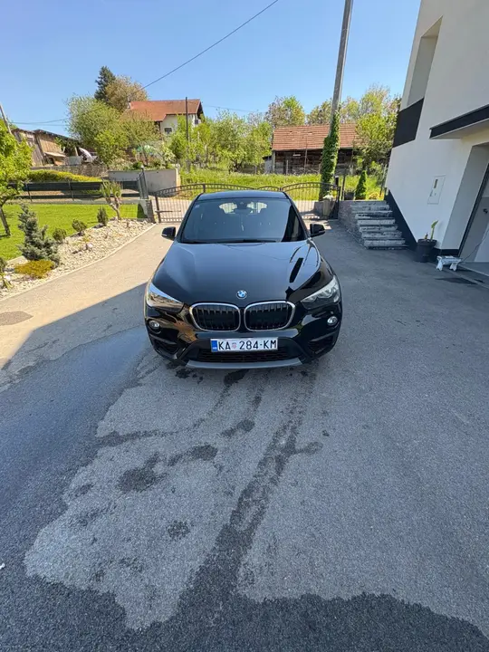 BMW X1