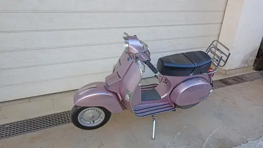 Piaggio Vespa