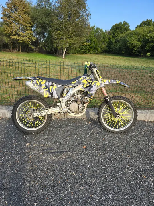 Suzuki RMZ 250