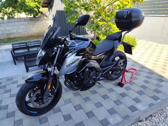 Cfmoto 650 NK