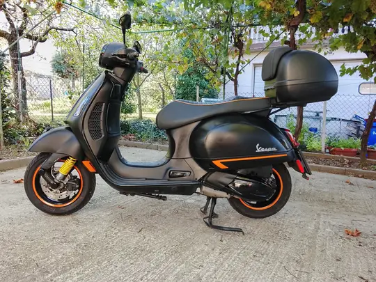 Piaggio Vespa