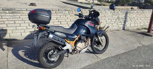 Kawasaki KLE 500