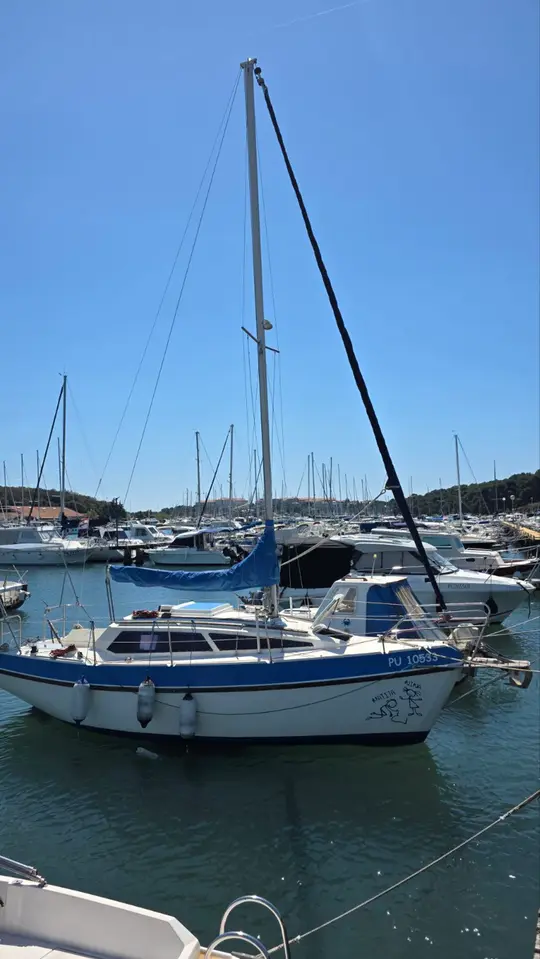 Jedrilica Leisure