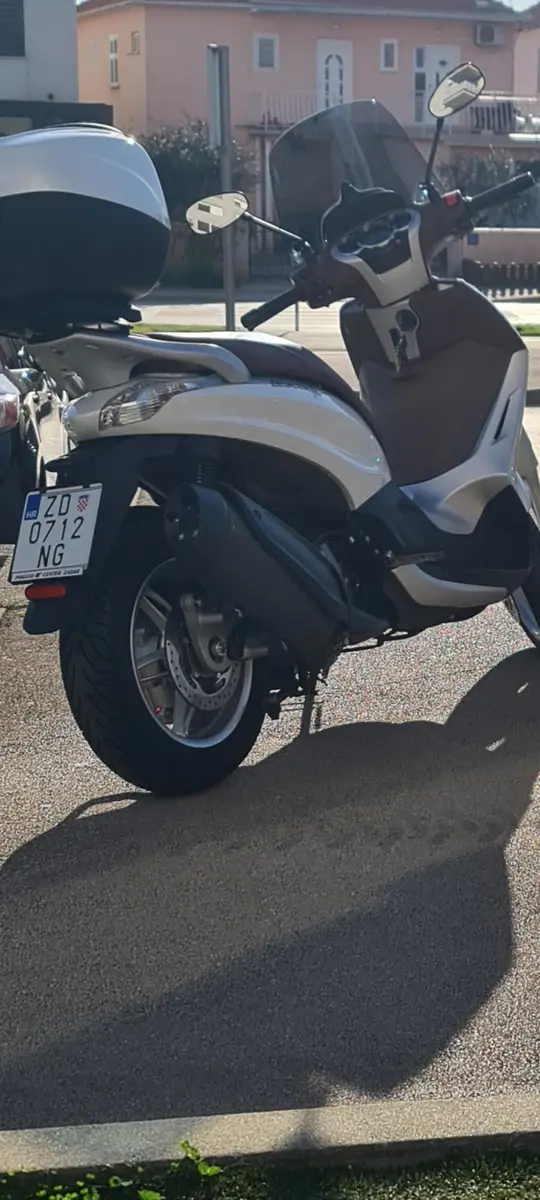 Piaggio Beverly