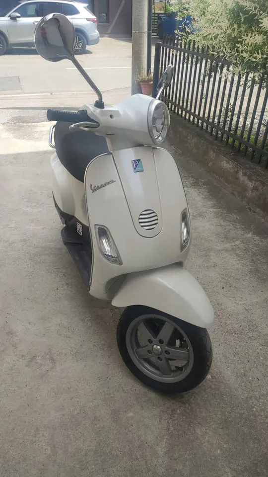 Piaggio Vespa